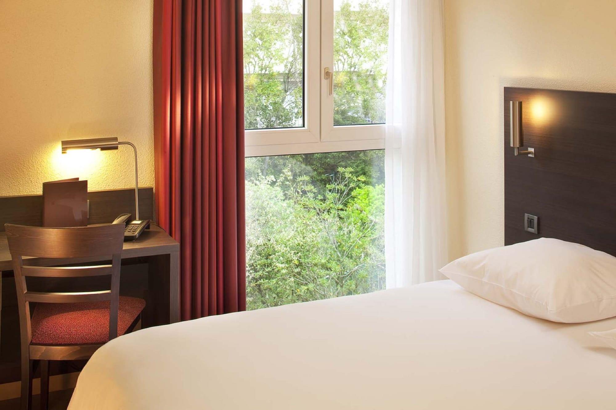 Akena - Grande Hotel