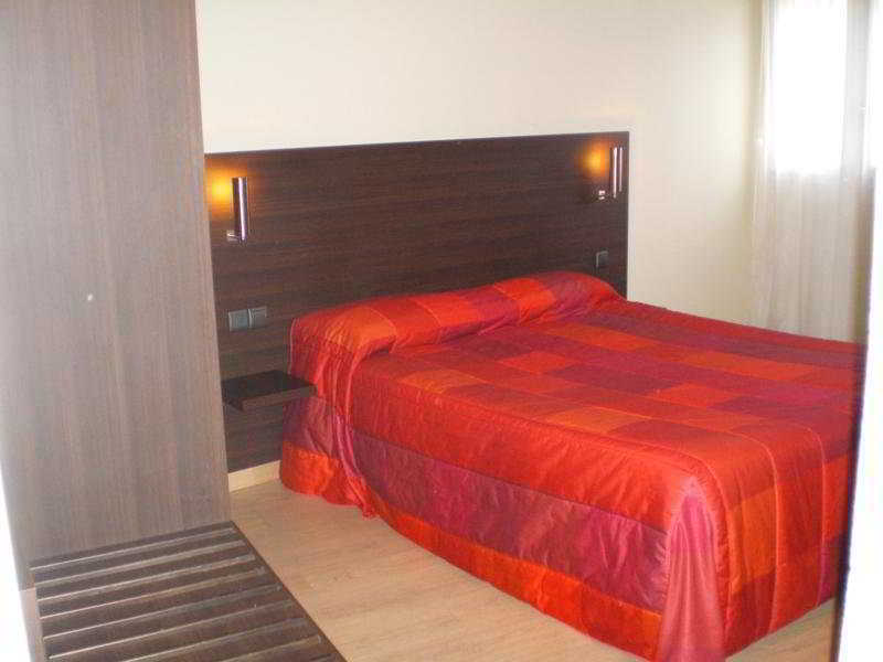 Akena - Grande 3*
